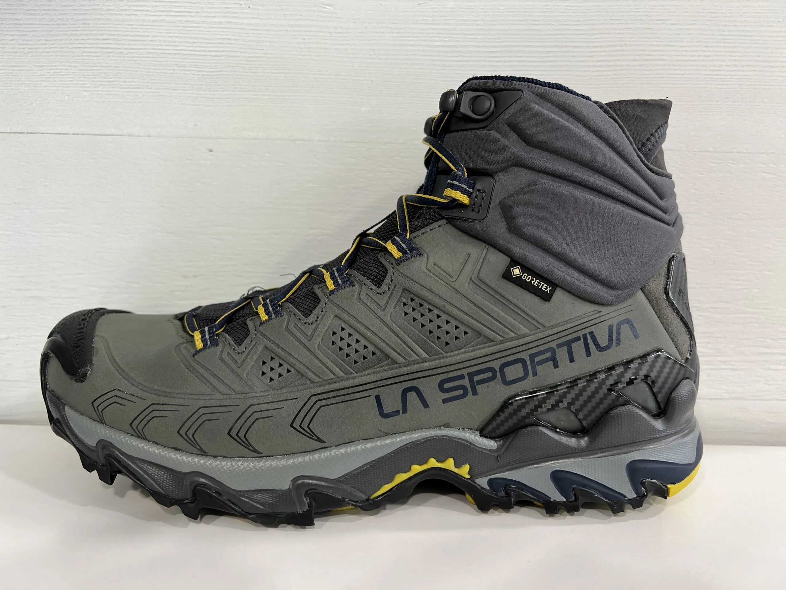 La Sportiva Ultra Raptor II Mid Leather GTX