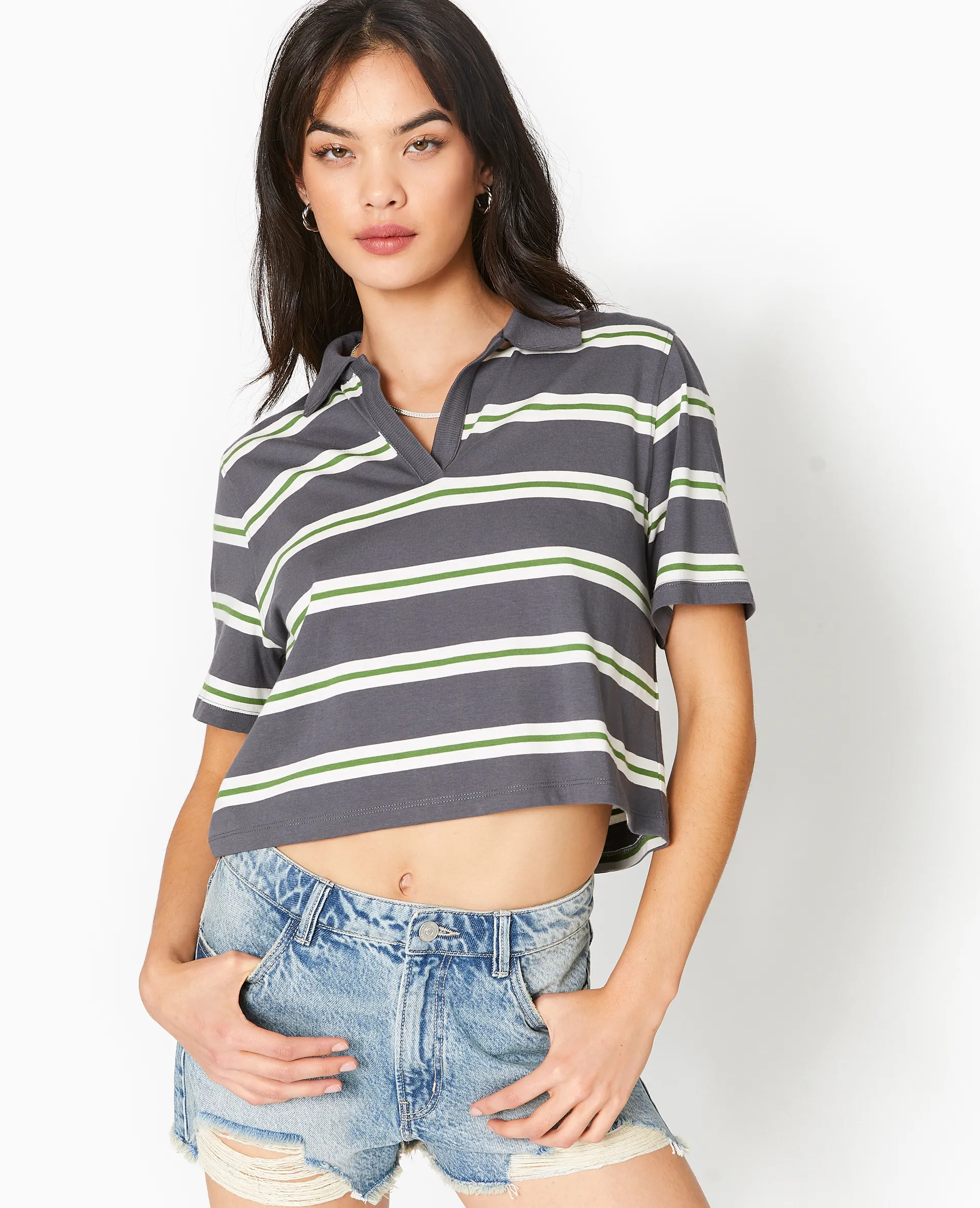 T-shirt court col polo rayé